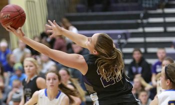 Rebel Girls take loss in season opener against Windom