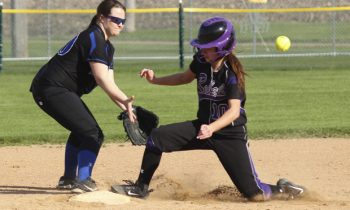 Late attack leads Rebels to victory over Wildcats