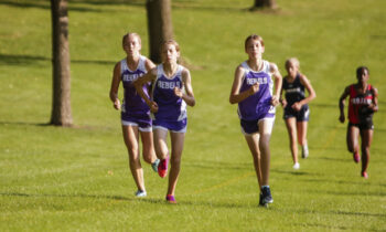 Warrior girls win own 9-Team CC Invitational in impressive fashion