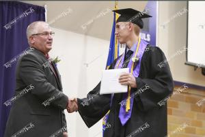 Grad.2019.diploma.jack2