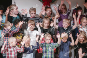 K  1st grade Christmas concert (14 of 45)