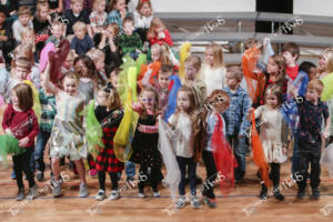 K  1st grade Christmas concert (31 of 45)