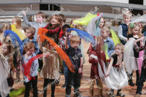 K  1st grade Christmas concert (34 of 45)