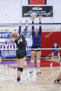 MCC Volleyball 10-4 (2 of 21)