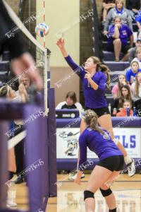 MCC Volleyball 10-8 (16 of 17)
